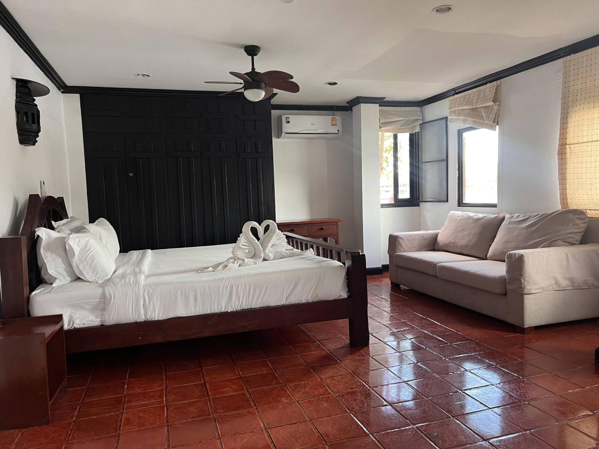 Baankasemsuk Resort 般咔 深宿 Patong Exterior foto
